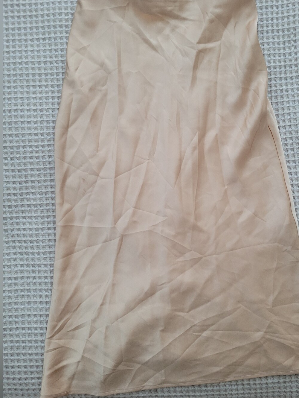 NEW WITH TAGS LE STUDIO SLIP SKIRT SIZE SMALL
